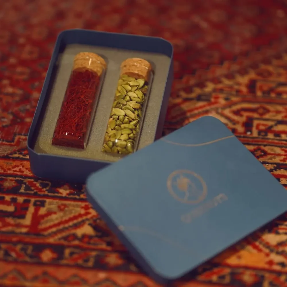 خرید پک کادویی هل